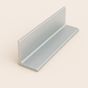 Уголок алюминиевый прессованный неравнополочный 40х25х4 мм АМг6 ГОСТ 13738-91 в наличии в Иваново