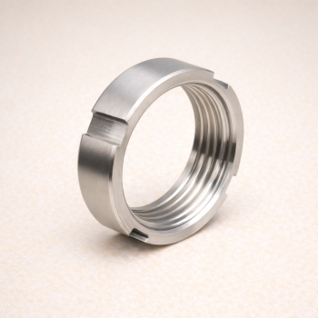 Гайка шлицевая AISI 304 2 1/2" в наличии в Иваново